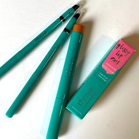 thrive causemetics Makeup Thrive Cosmetic Bundle Poshmark